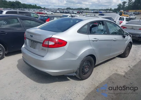 2013 Ford Fiesta Se from USA, damaged, VIN 3FADP4BJ4DM204092